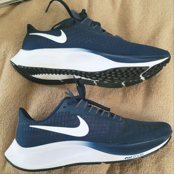 Nike Air Zoom Pegasus 37 Mens Road Running Shoes Size 8 Navy Blue (Women's 10) - Picture 2 of 9